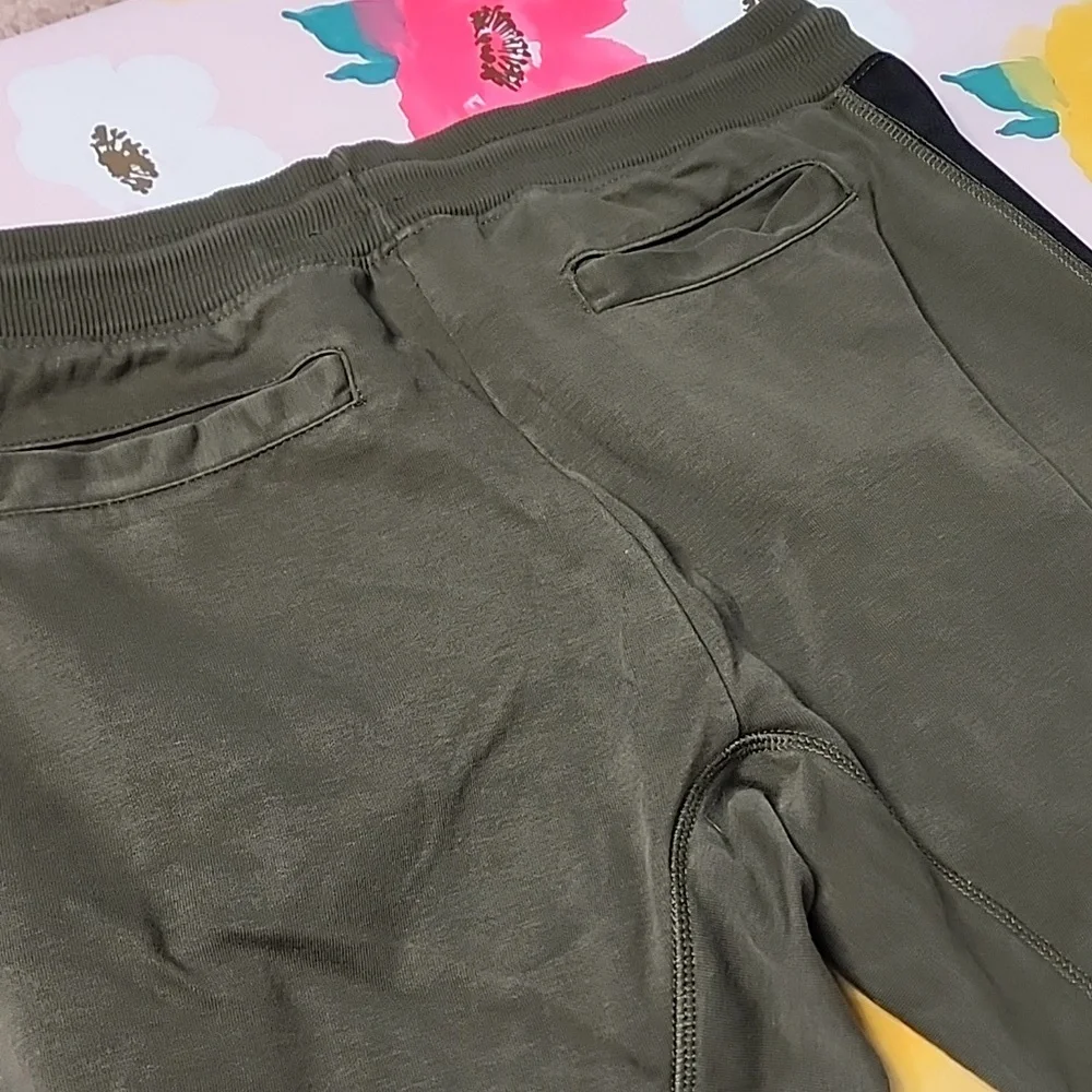 Young LA Sweatpant Joggers Olive And Black